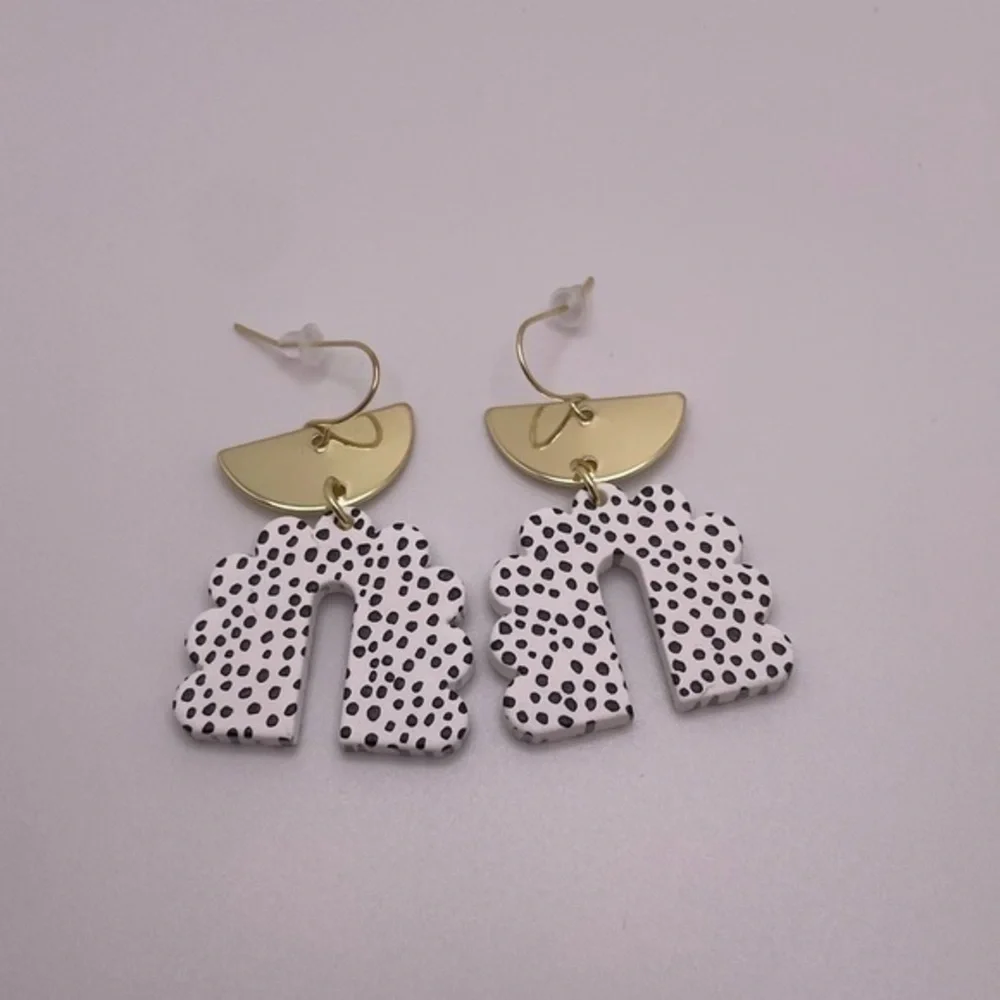 Polka dot Earrings